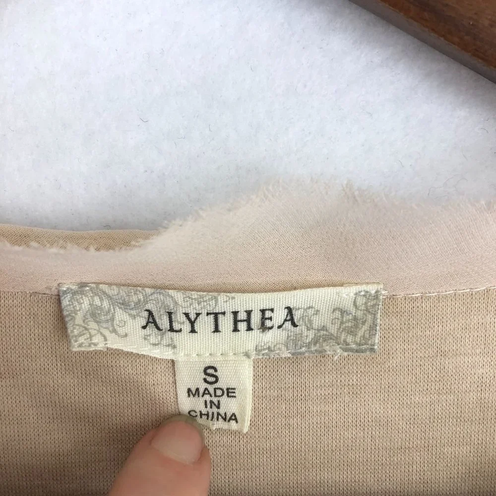 Alythea Women's Size Small Beige Gold Sequin 3/4 Sleeve Open Front Crop Jacket - Picture 4 of 8